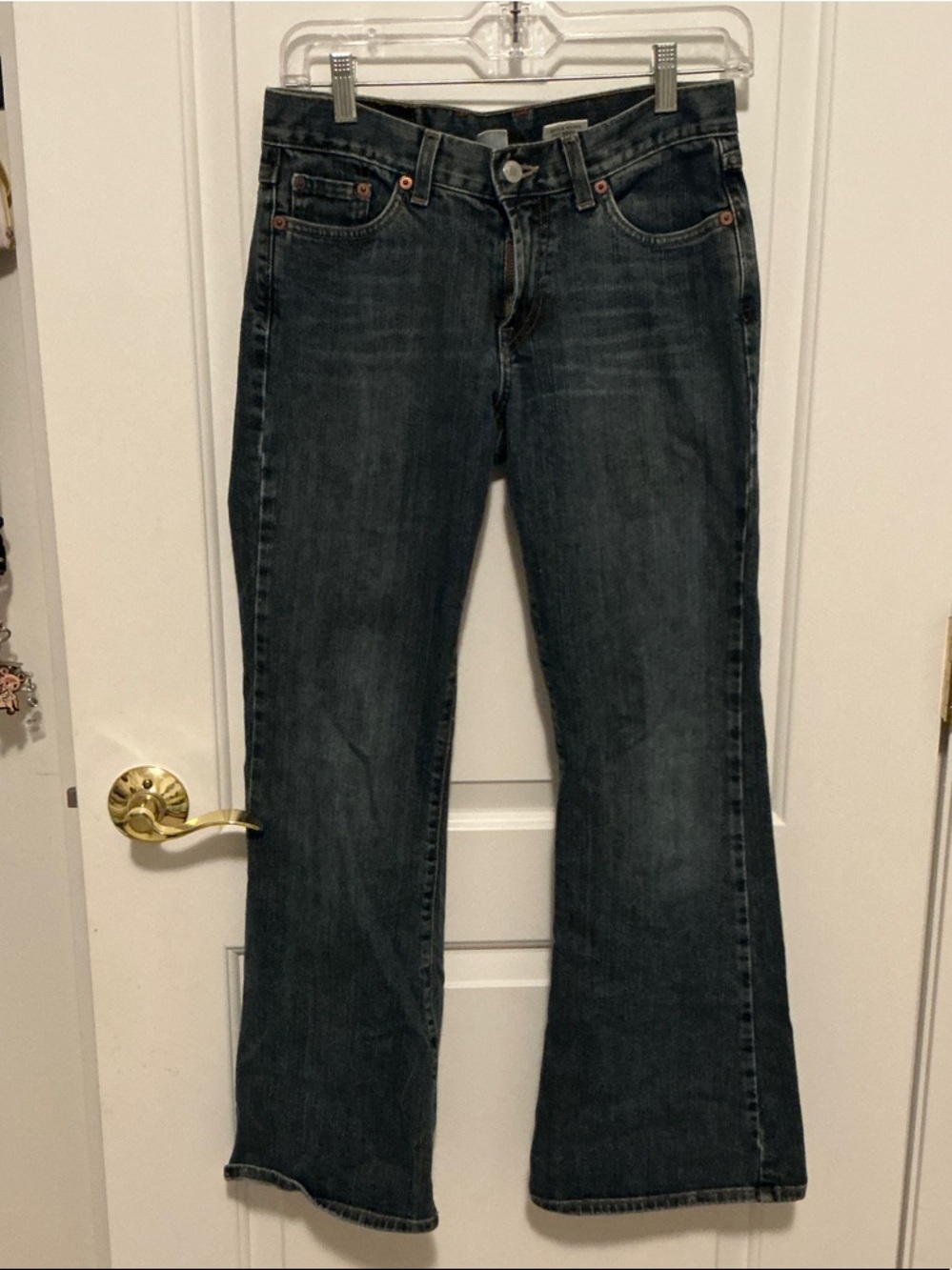 Dark Wash Low Rise Women's Bootcut Jeans - Casual Everyday Style